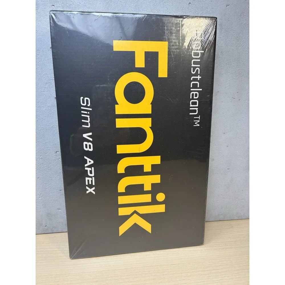 Fanttik Slim V8 APEX In Black Car Vacuum 4-in-1 Portable Mini Cordless